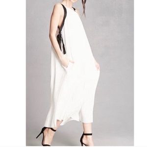 Line & Dot Pleated Maxi Dress White